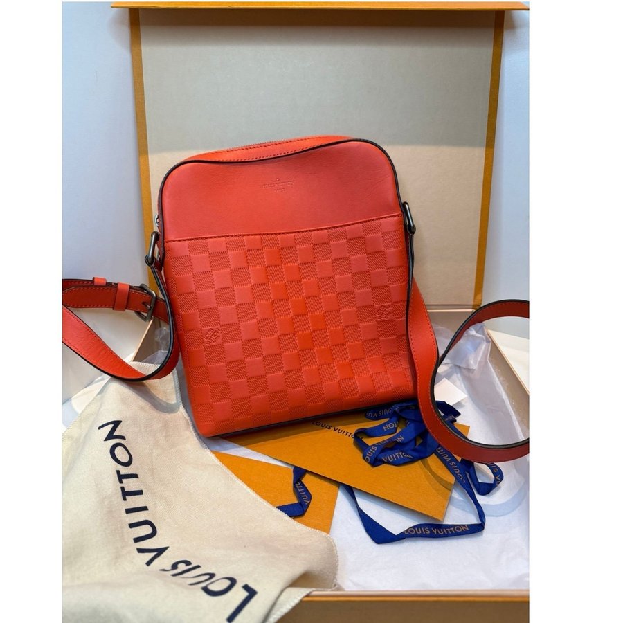 Louis Vuitton N23356 Damier Infini Shoulder Bag Orange