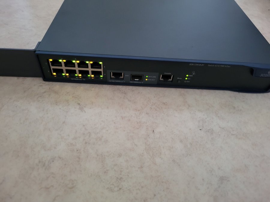 HP E4210-8-PoE Switch (JE029A)