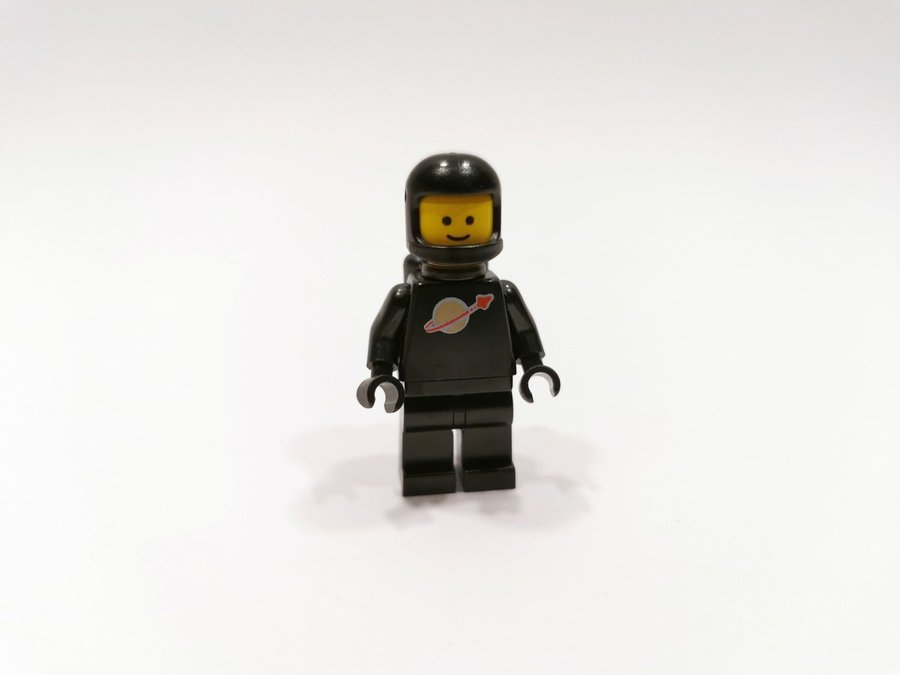 Lego - minifigur - space - klassisk - svart