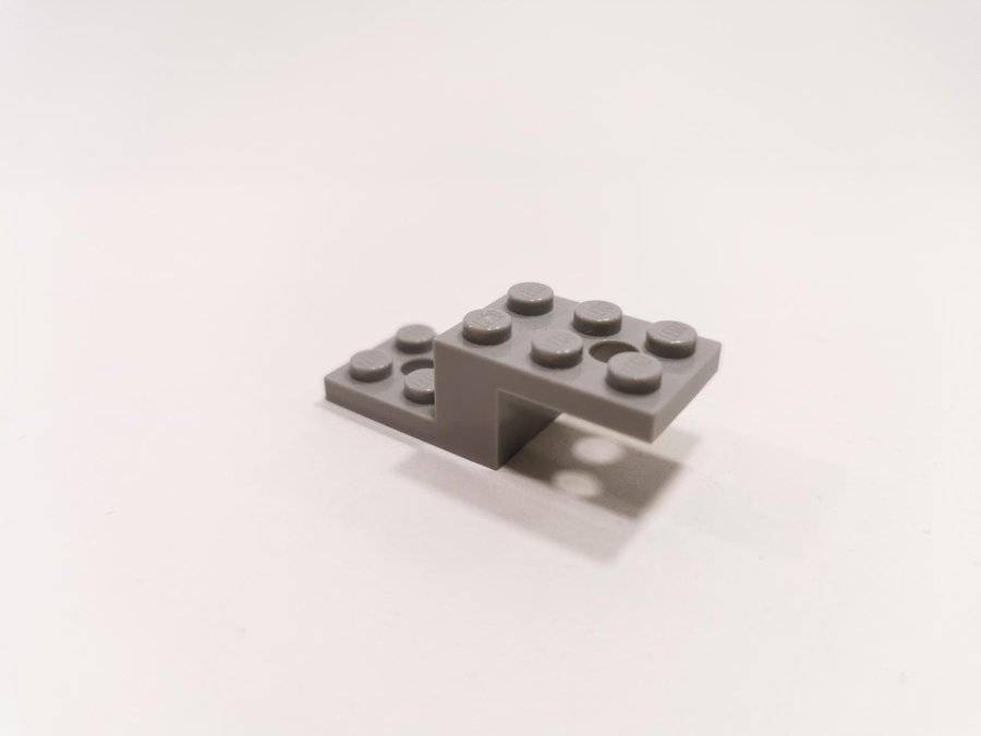 Lego - bracket - vinklad - 5x2x1 1/3 - part 11215 - ljusgrå (bluish)