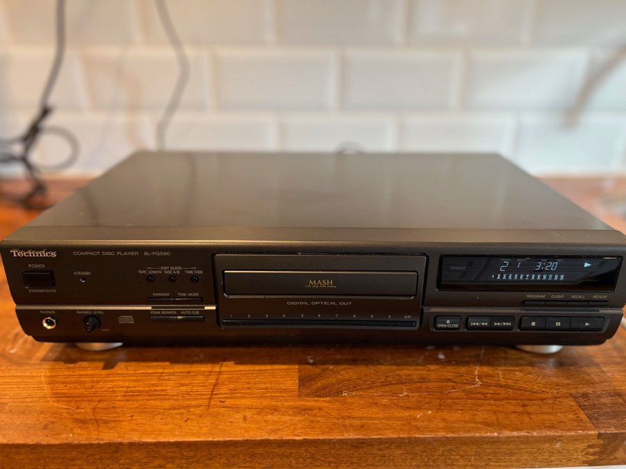 Technics CD SL-PG590 CD SPELARE