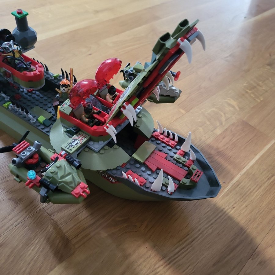 LEGO Chima 70006 Cragger's Command Ship