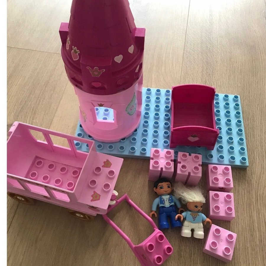 Lego Duplo Prinsessans slott med vagn