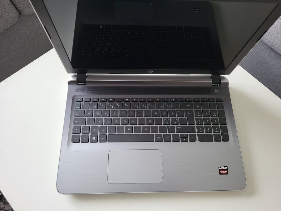 HP Pavilion 156-tum