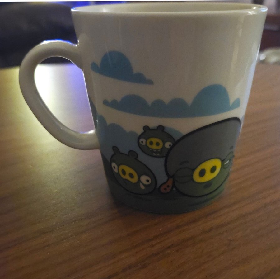 ANGRY BIRD MUGG ARABIA