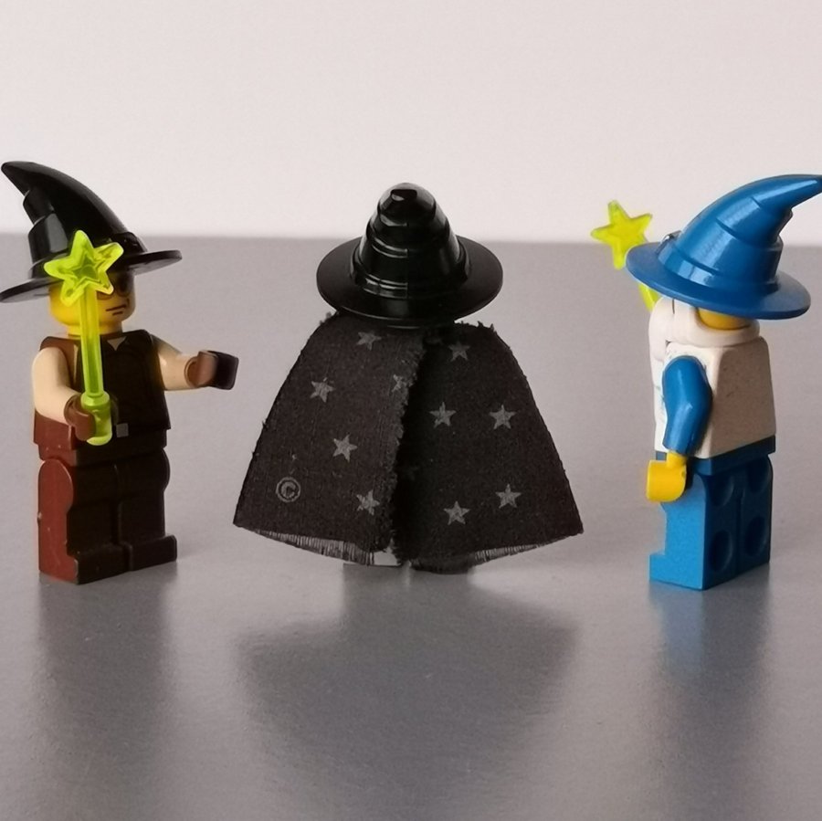 Lego, minifigurer - Harry Potter plus två trollkarlar.