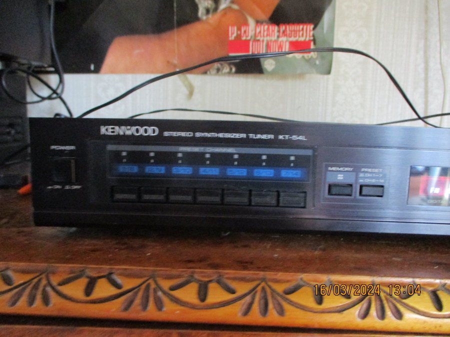 KENWOOD STEREO SYNTHESIZED FM-LW-MW TUNER MODEL KT-54L 14 CHANNEL