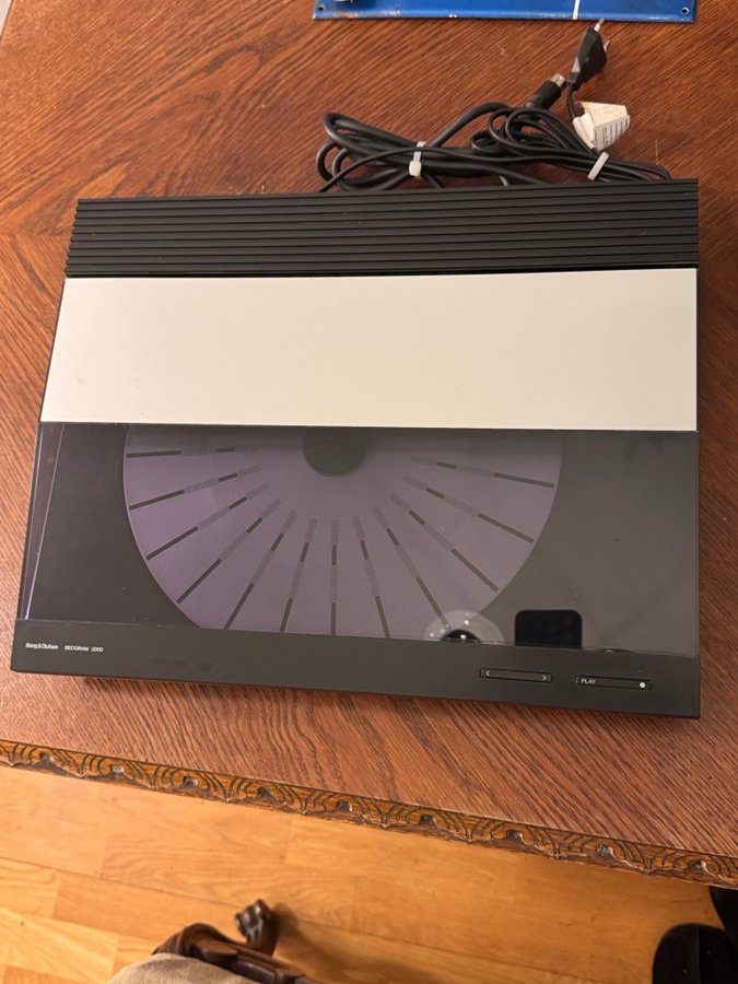 Bang  Olufsen Beogram 3000 med MMC4