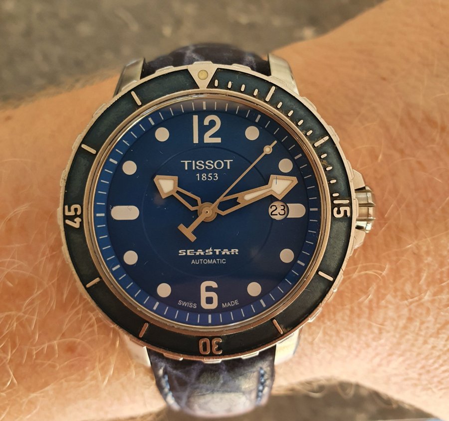 TISSOT 1853 SEASTAR 1000 AUTOMATIC 300M