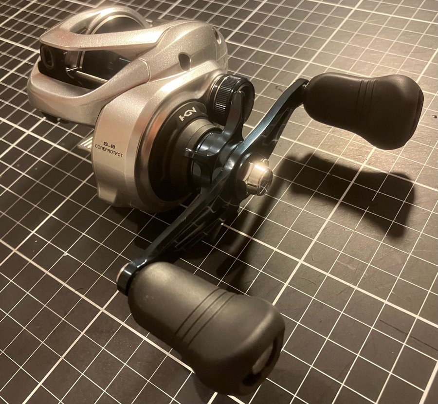 Shimano Tranx 301 HG