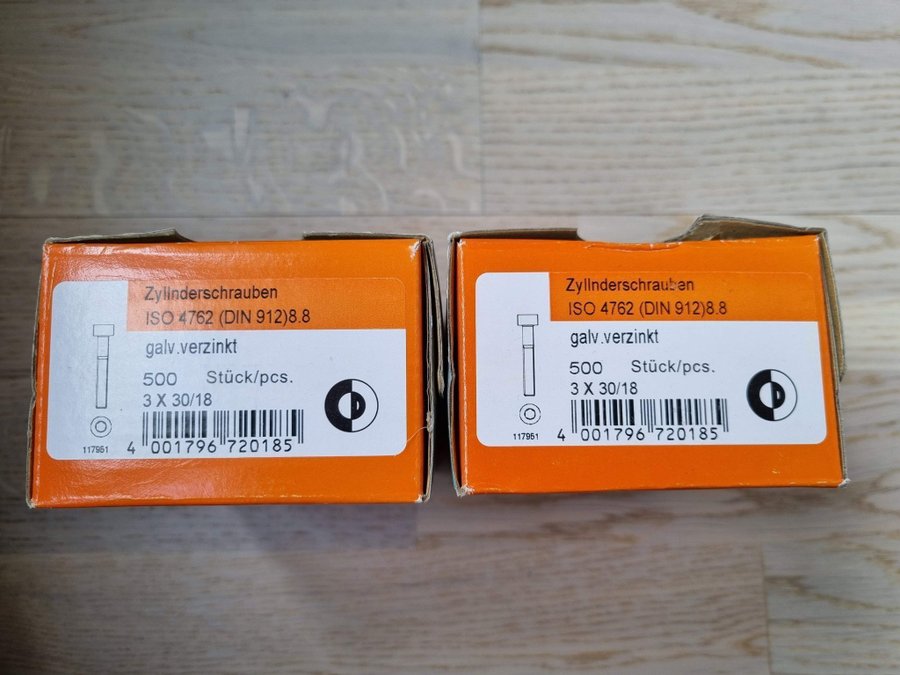 Insexskruv med cylinderskalle 3 x 30/18 2x 500-pack (DIN 912) 88 / Förzinkad