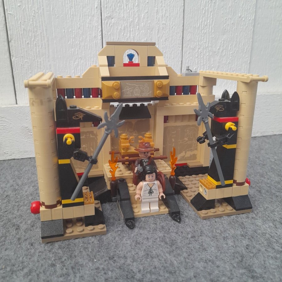 LEGO 7621 Indiana Jones and the lost tomb