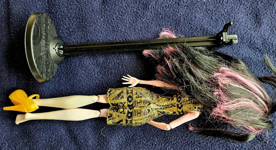 Monster High Draculaura docka