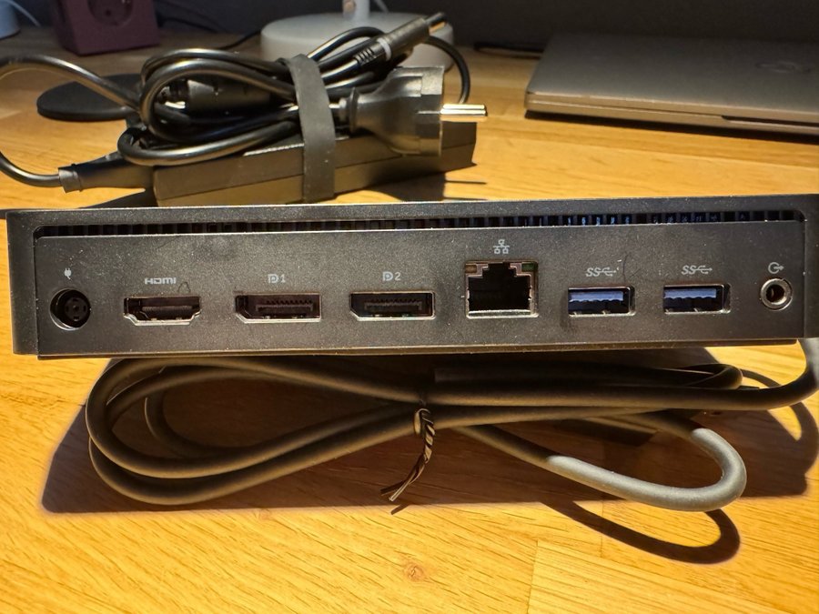 Dell Docking Station D6000 inkl 130W laddare