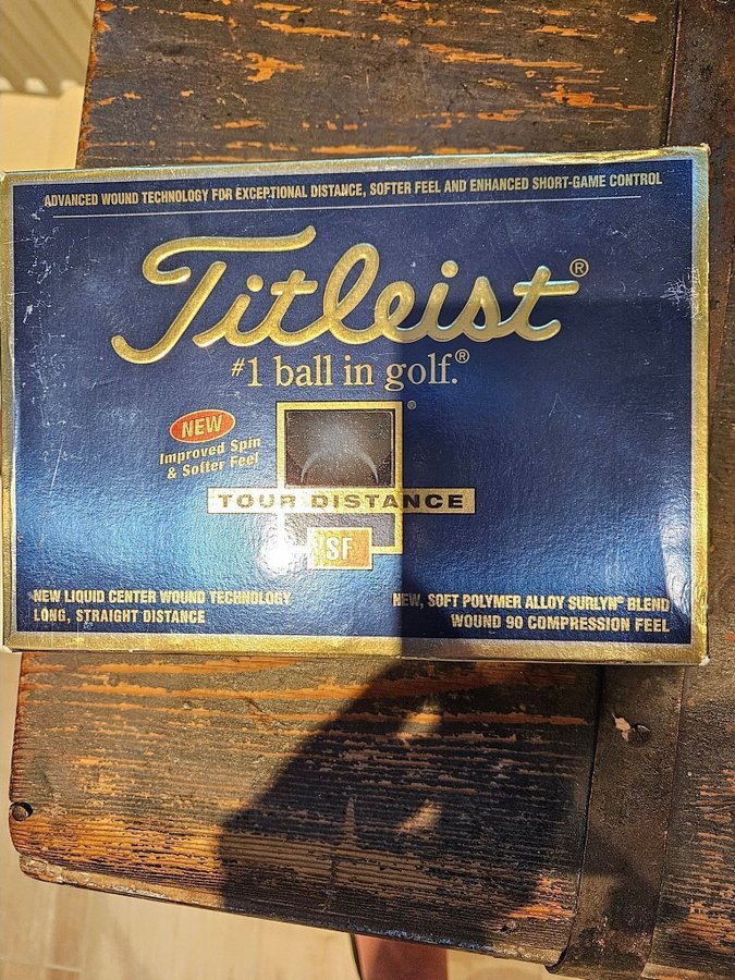 4 paket Titleist Tour Distance Golfbollar