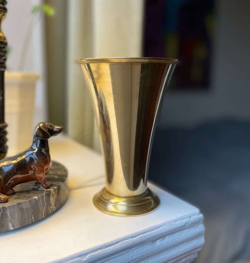 Vas / Pokal i mässing från Ystad-Metall / Brass Vase