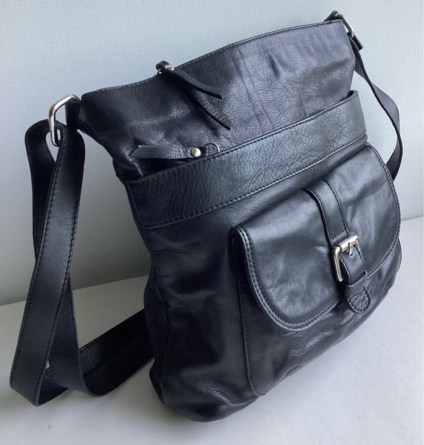 VEZZANO - Axelremsväska Messenger Bag Crossbody Bag svart - äkta skinn/ läder