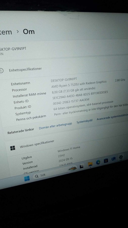 REA - Lenovo IdeaPad 15,6" Ryzen 5 7520U 8gb Windows 11 fabriks återställd - REA