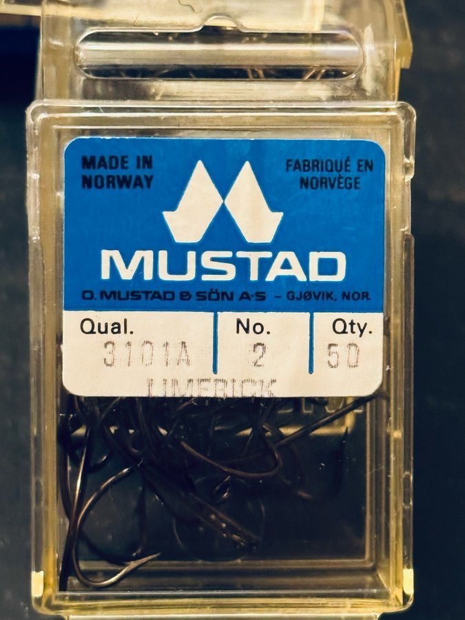 MUSTAD nr2. Qual 3101A . 50st kvalitetskrokar i sin original ask ! +++