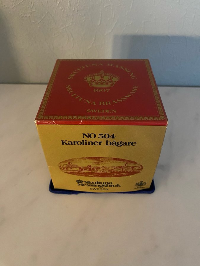 Skultuna Karoliner bägare nr 504 mässing