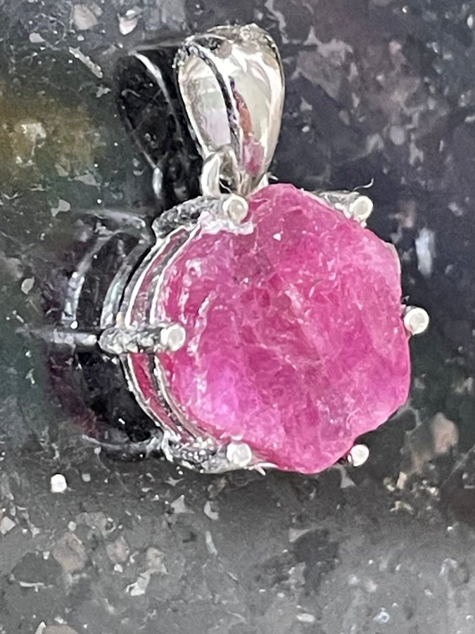 7,10 Ct OBEHANDLAD ÄKTA HALLON ROSA RUBIN Handgjort ÄKTA STERLING SILVER HÄNGE