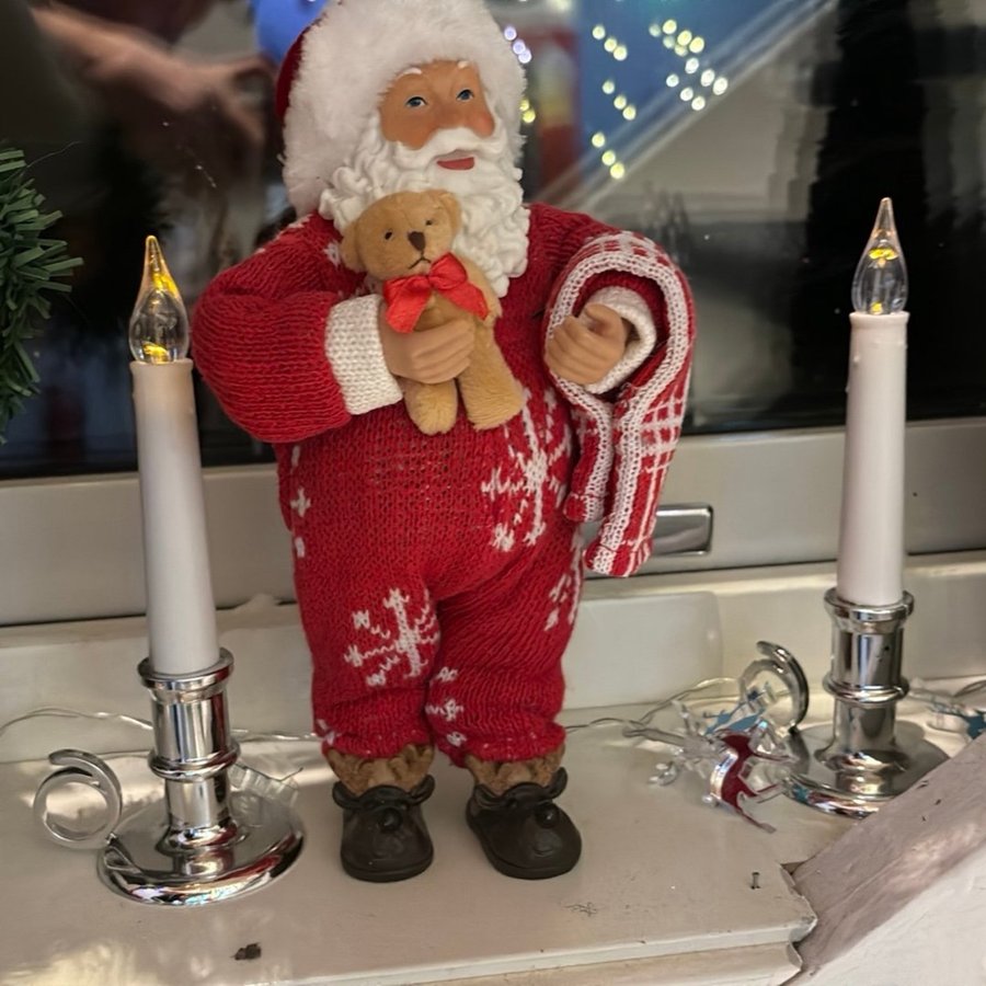 Jultomte med teddybjörn