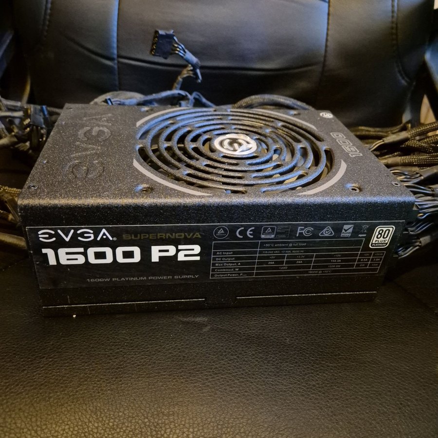 EVGA Supernova 1600 P2 1600W Platinum