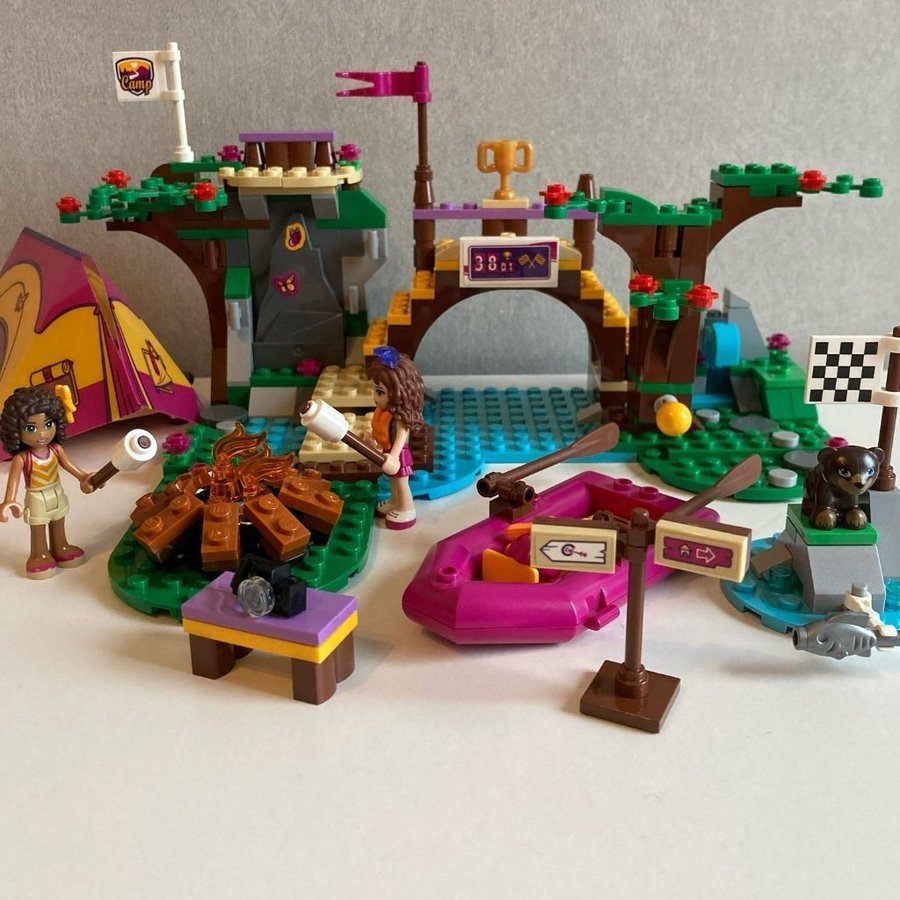 Lego Friends 41121 Äventyrslägret - forsränning, komplett!