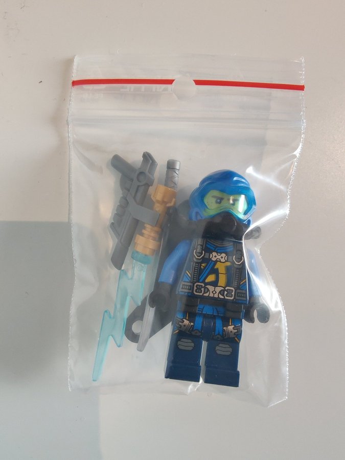 LEGO Minifigure - Blue Space Suit with Weapons - njo701