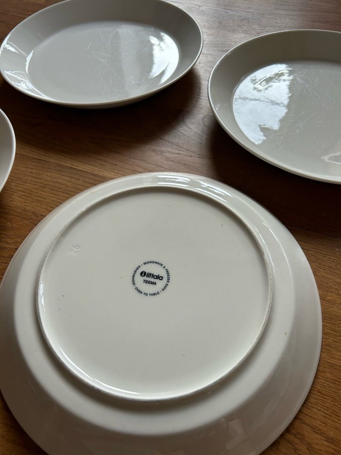 4 st Tallrikar Iittala Teema