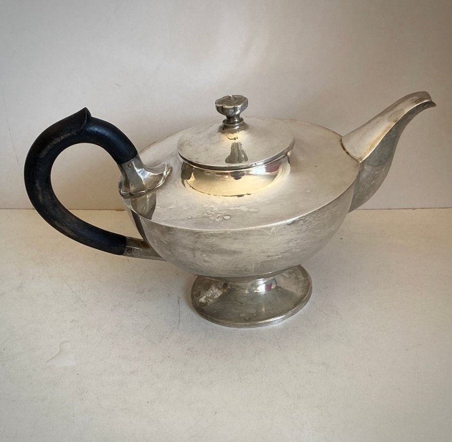 te/ kaffe kanna i nysilver silverplated tea pot CG Hallberg vintage