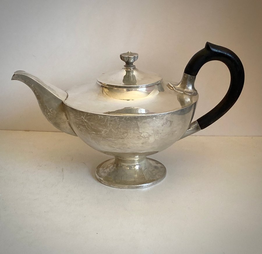 te/ kaffe kanna i nysilver silverplated tea pot CG Hallberg vintage