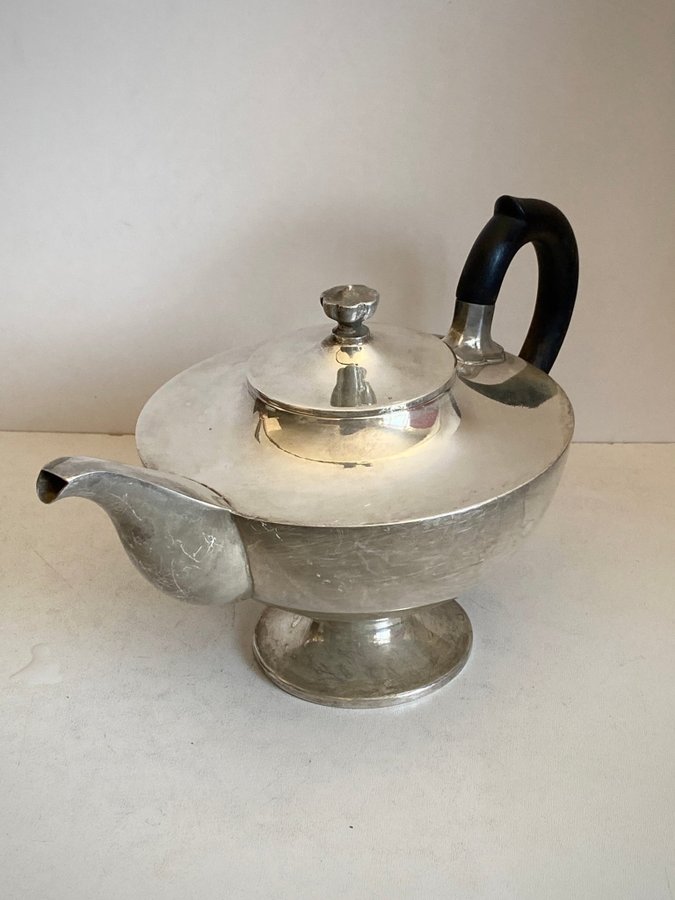 te/ kaffe kanna i nysilver silverplated tea pot CG Hallberg vintage