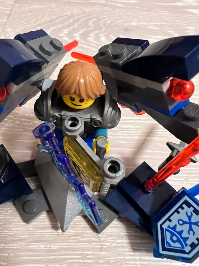 Lego Nexo Knights 70333 ultimate Robin