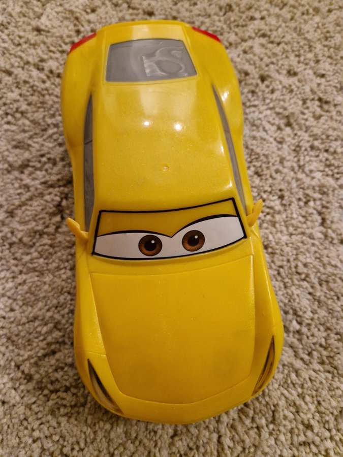 Pixar cars Cruz Ramirez leksak bil