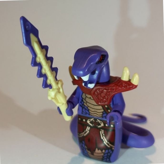 LEGO Minifigur - Chop'ral purple tail tribe snake