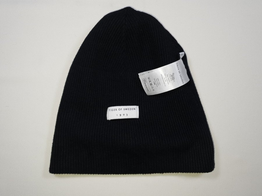 Tiger of Sweden svart beanie, one size