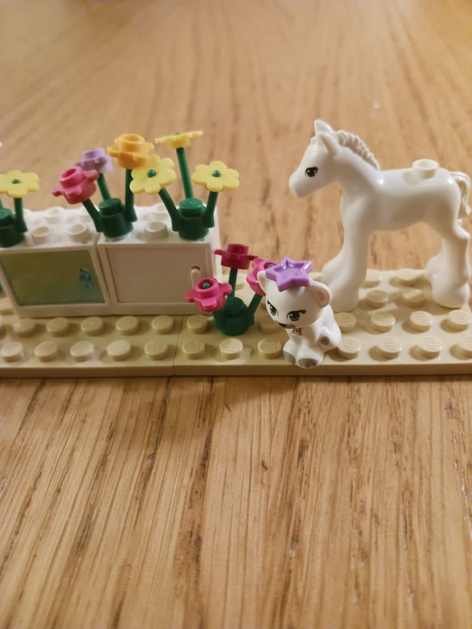 Lego Freinds Djur och Blommor mm