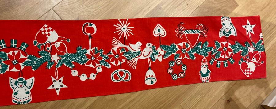 4 st gamla fina Juldukar , jul textil, Retro/vintage