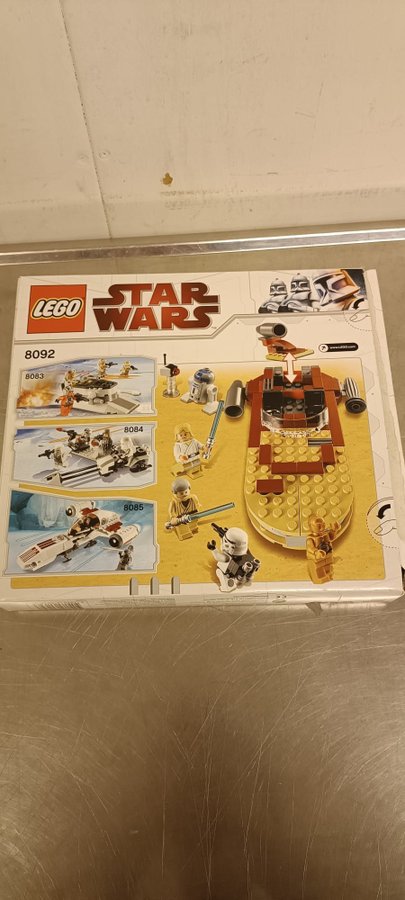 LEGO Star Wars 8092 Luke's Landspeeder (2010)