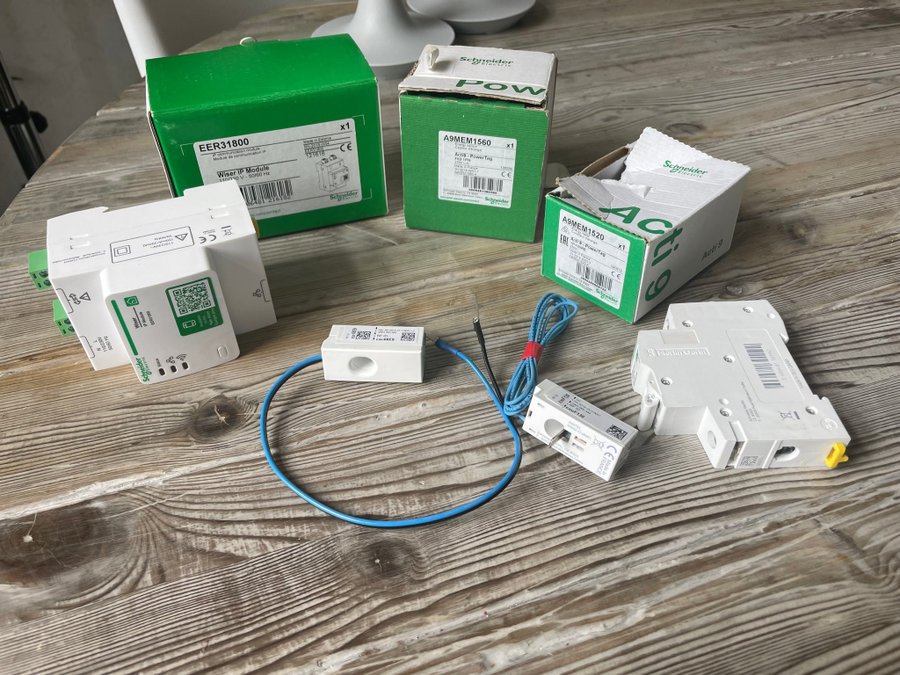 Schneider Electric Paket - Wiser Energy Nytt!