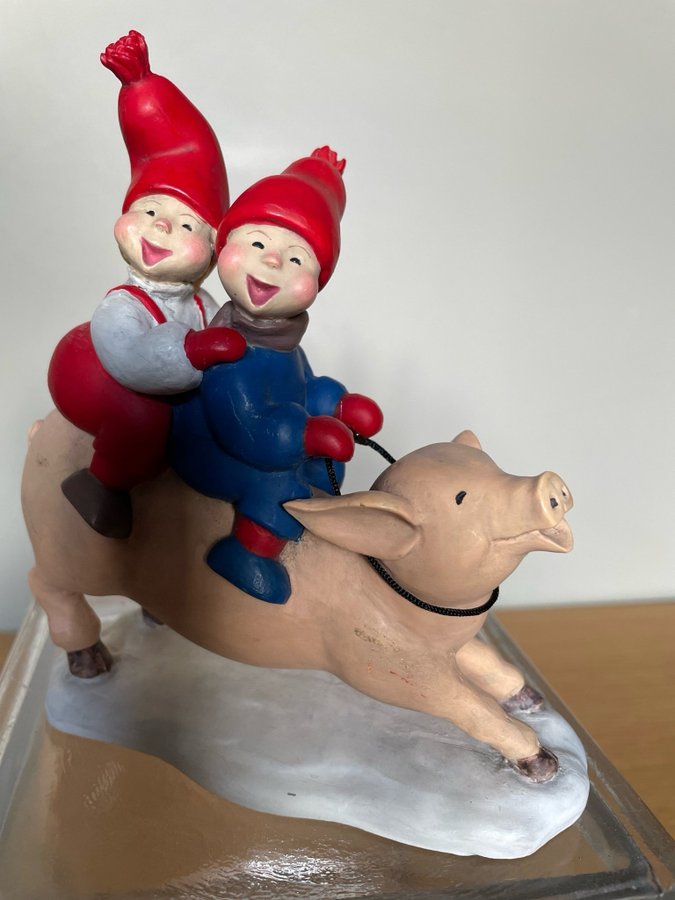 2 CANDY DESIGN FIGURINER TOMTAR NISSAR RIDER JULGRISEN FARBROR SER BARA