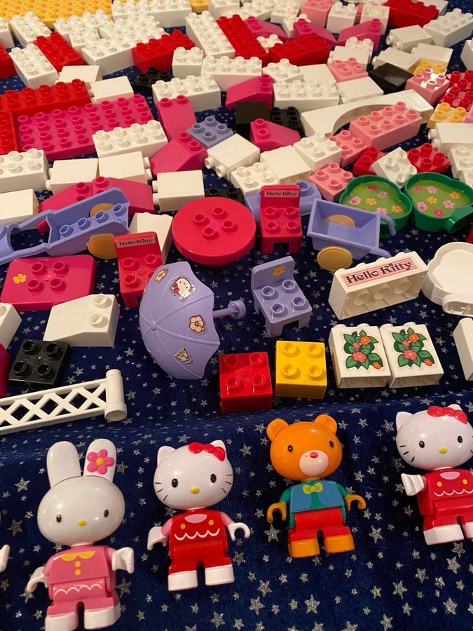 * STORT PAKET MED HELLO KITTY BYGGKLOSSAR * Från Unico kompatibelt med Duplo!