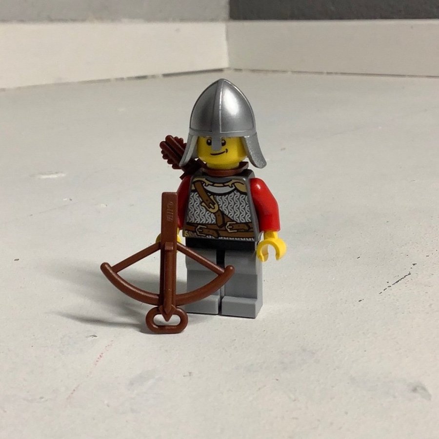 LEGO Minifigur - Riddare med Armbåge