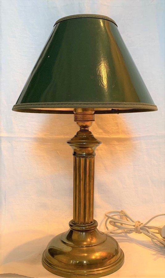 BORDSLAMPA EMPIRE STIL KOLONN 1900-TALETS F.H.