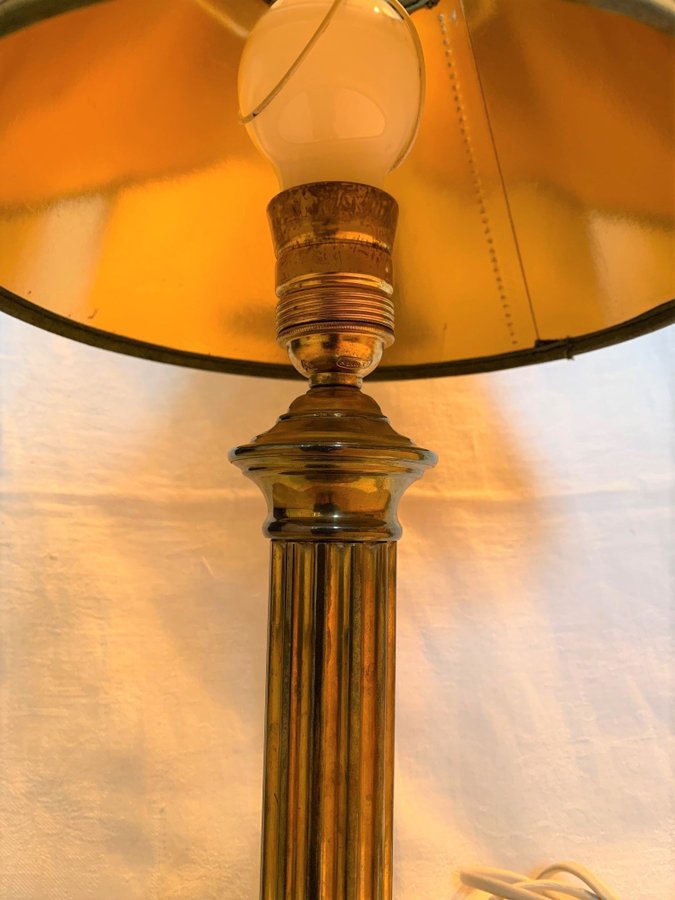 BORDSLAMPA EMPIRE STIL KOLONN 1900-TALETS F.H.