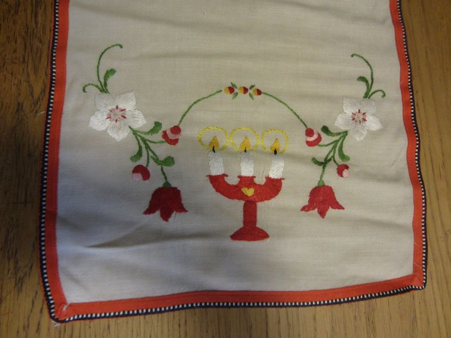 Fin Äldre Julduk Julmotiv Motiv Jul Duk Retro Broderad Handgjord