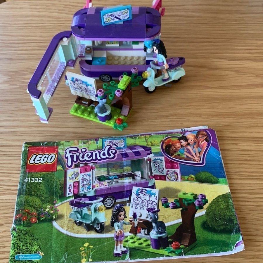 LEGO Friends 41332 - Emma’s konststativ