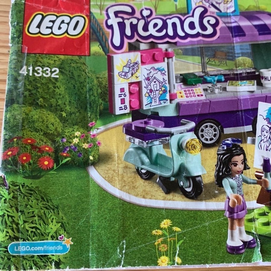 LEGO Friends 41332 - Emma’s konststativ