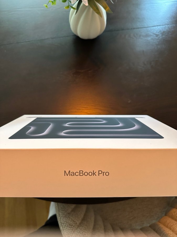 MacBook Pro 14 M3 2023 16/512GB